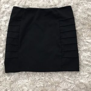 Black bodycon skirt